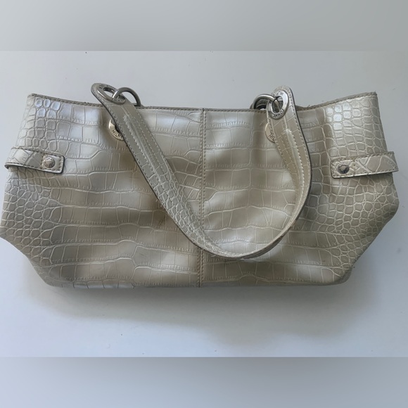 Tommy Hilfiger Purse - Picture 2 of 5